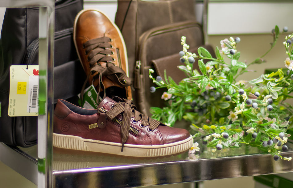 men's shoes